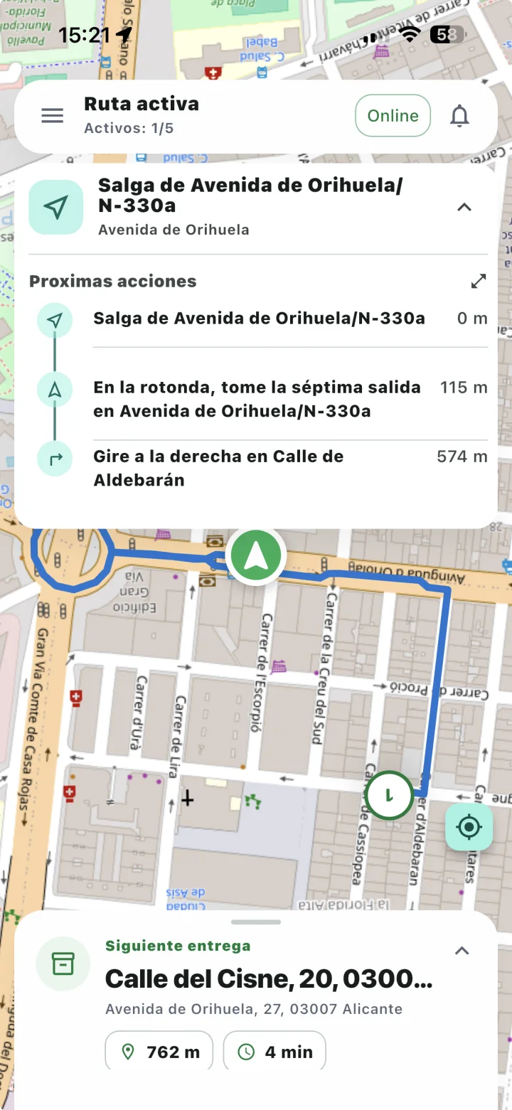 Navegación hacia el siguiente destino de una ruta de reparto en Operio Rider